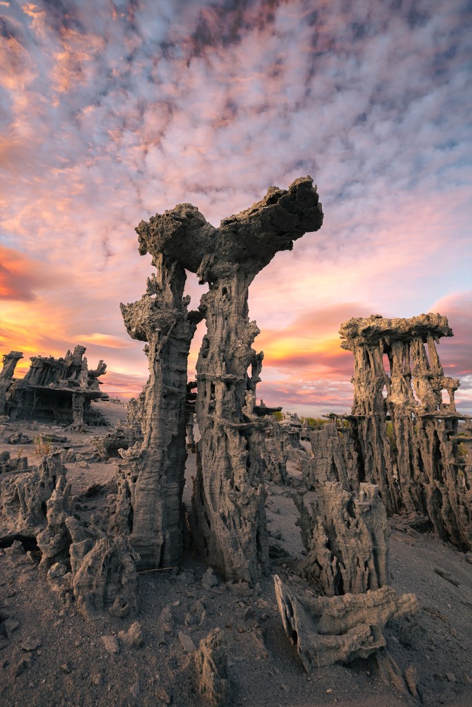 Sand tufas in the Eastern Sierra